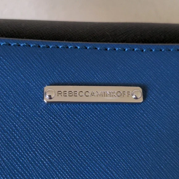 NWOT REBECCA MINKOFF MINI MARLOWE NAVY TAN BLACK CROSSBODY PURSE HANDBAG - Picture 4 of 7